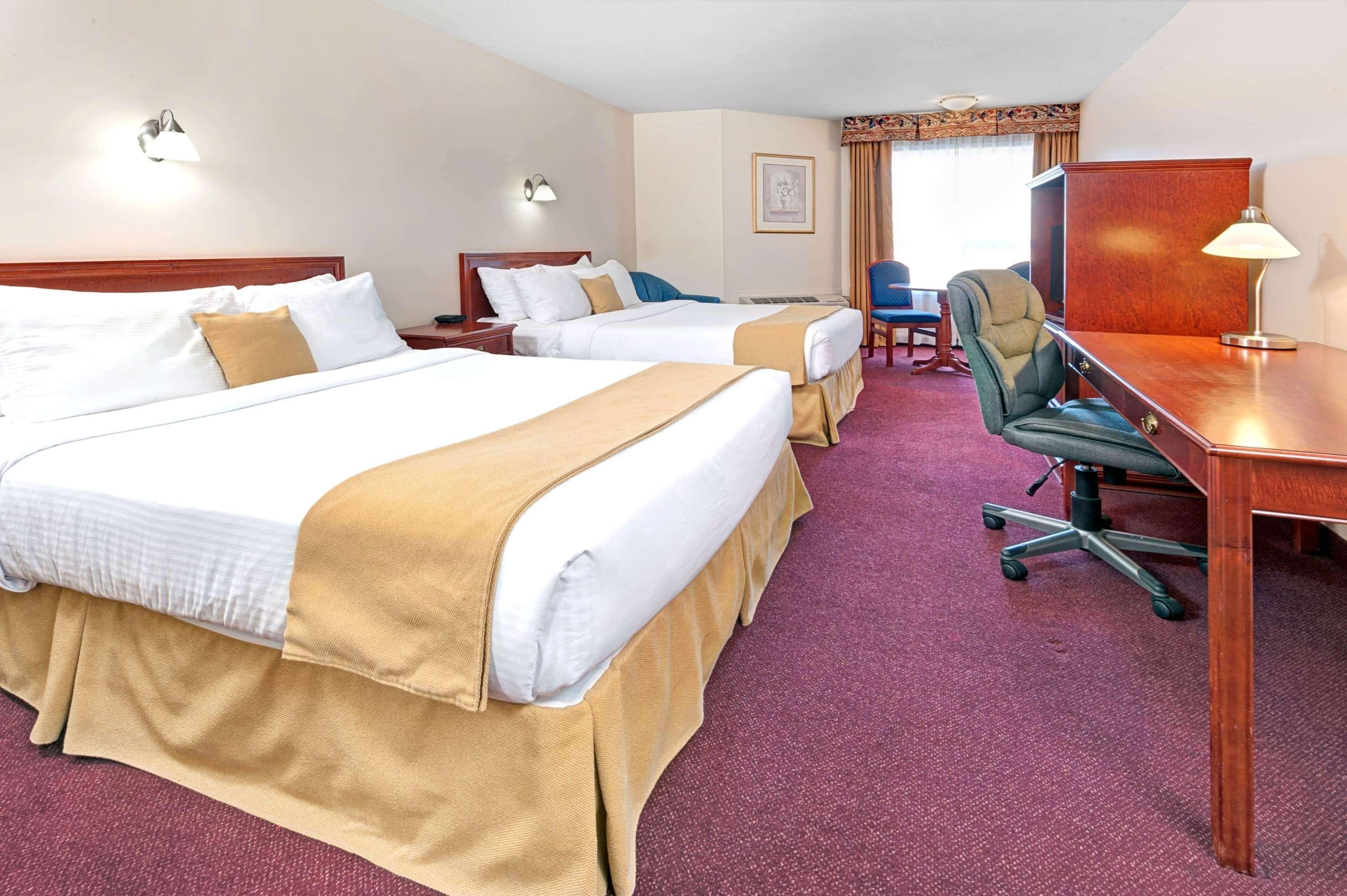 Quality Inn & Suites Edmonton International Airport Leduc Zewnętrze zdjęcie