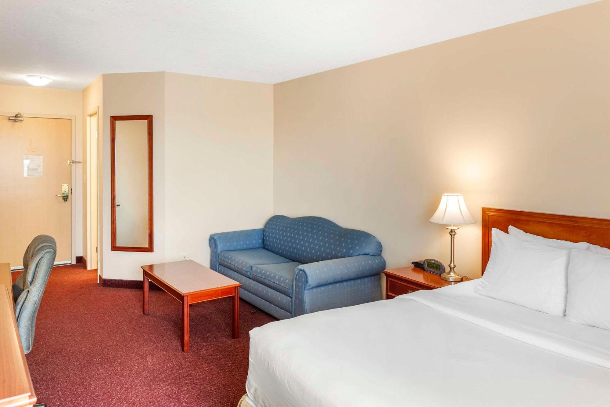 Quality Inn & Suites Edmonton International Airport Leduc Zewnętrze zdjęcie