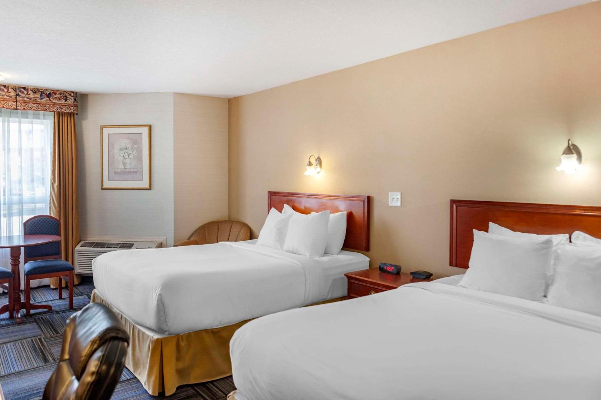 Quality Inn & Suites Edmonton International Airport Leduc Zewnętrze zdjęcie