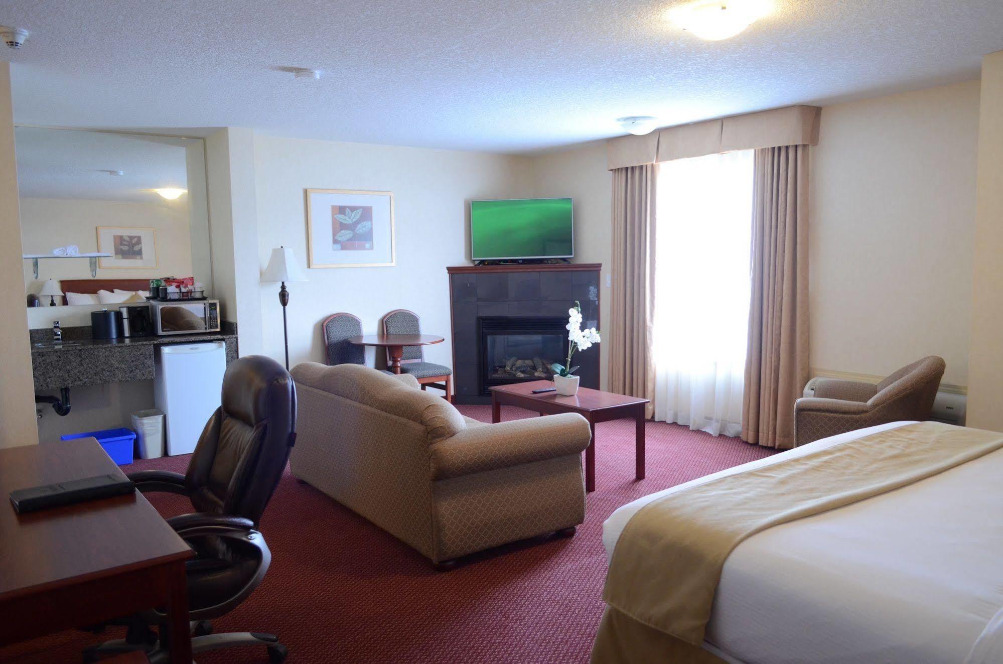 Quality Inn & Suites Edmonton International Airport Leduc Zewnętrze zdjęcie