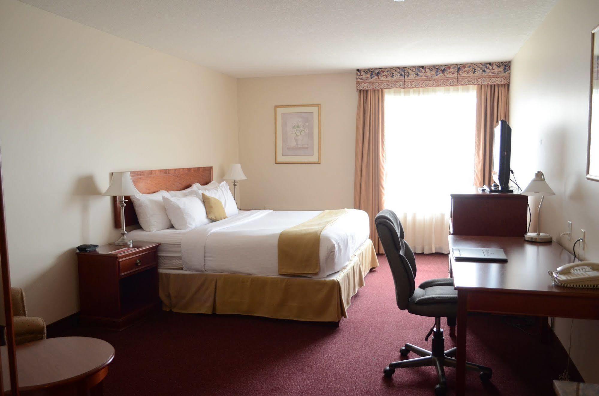 Quality Inn & Suites Edmonton International Airport Leduc Zewnętrze zdjęcie