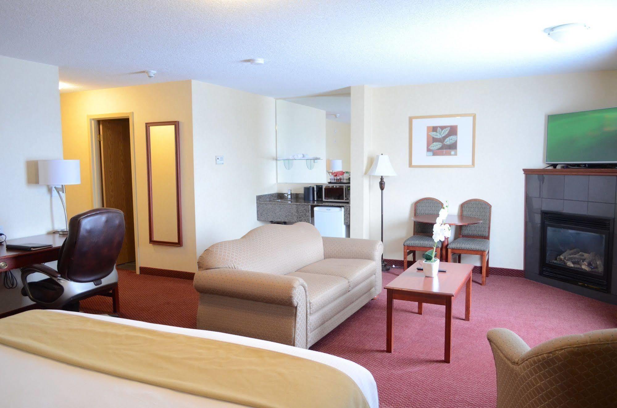 Quality Inn & Suites Edmonton International Airport Leduc Zewnętrze zdjęcie
